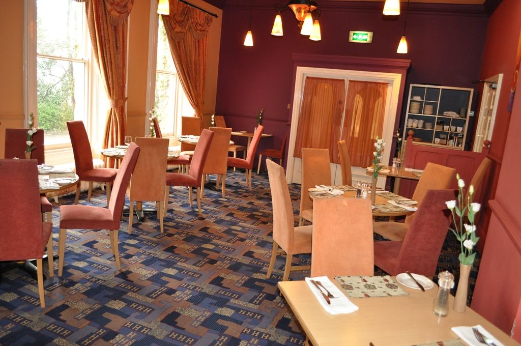 Healds Hall Hotel Cleckheaton Restoran gambar