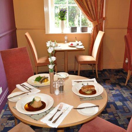 Healds Hall Hotel Cleckheaton Restoran gambar